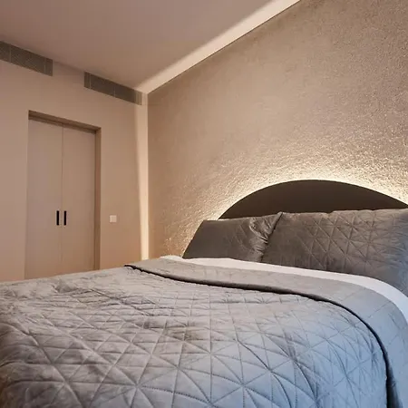 Skypark Luxe Living 布拉迪斯拉发