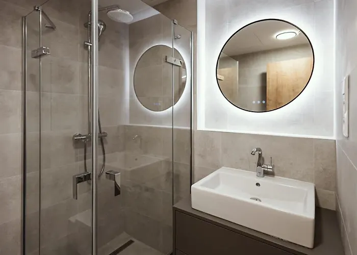 Skypark Luxe Living *